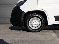 Usado Peugeot Boxer 130 HP (95 kW) 2019 Branco Van