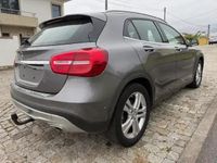 Usado Mercedes GLA200 Urban 136 HP (100 kW) 2015 Cinza escuro SUV