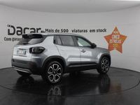 Usado Jeep Avenger EV Summit 114 kW (156 HP) 2024 Cinza SUV