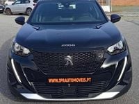 Usado Peugeot e-2008 Active 100 kW (136 HP) 2023 Preto SUV