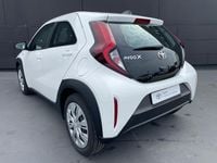 Usado Toyota Aygo X X-play 72 HP (52 kW) 2024 Branco (sólida) SUV