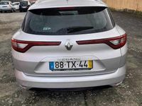 Usado Renault Mégane GrandTour 90 HP (66 kW) 2017 Cinzento Carrinha