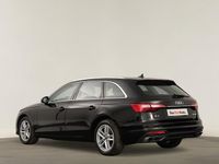 Usado Audi A4 136 HP (100 kW) 2022 Preto Carrinha