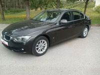 Usado BMW 330 252 HP (185 kW) 2017 Cinzento Sedan