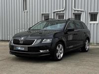 Usado Skoda Octavia 116 HP (85 kW) 2018 Preto Carrinha