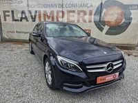 Usado Mercedes C220 Avantgarde 170 HP (125 kW) 2014 Azul Sedan
