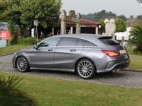 Usado Mercedes CLA200 AMG line 136 HP (100 kW) 2018 Cinza Carrinha