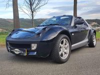 Usado Smart Roadster 61 HP (44 kW) 2004 Preto (metalizado) Cabrios