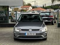 Usado VW Golf VII 115 HP (84 kW) 2019 Cinzento Citadino