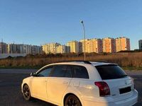 Usado Toyota Avensis 150 HP (110 kW) 2007 Cinzento Carrinha