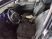 Usado Citroën C4 120 HP (88 kW) 2015 Cinzento