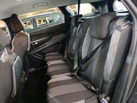 Usado Peugeot 5008 Active 130 HP (95 kW) 2022 Cinza SUV