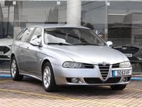 Usado Alfa Romeo 156 Distinctive 140 HP (102 kW) 2003 Cinza Carrinha
