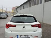 Usado Alfa Romeo Giulietta 105 HP (77 kW) 2011 Citadino