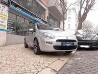 Usado Fiat Grande Punto 90 HP (66 kW) 2015 Cinza prata Citadino