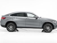 Usado Mercedes GLC300 AMG line 306 HP (225 kW) 2021 Cinza Coupé