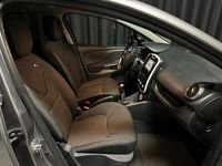 Usado Renault Clio IV 90 HP (66 kW) 2017 Cinzento Carrinha