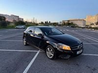 Usado Mercedes A180 122 HP (89 kW) 2015