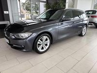 Usado BMW 318 Sport Line 143 HP (105 kW) 2015 Cinzento Carrinha