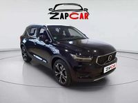 Usado Volvo XC40 Core 211 HP (155 kW) 2022 Preto SUV