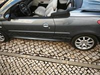 Usado Peugeot 206 109 HP (80 kW) 2006 Cinzento Cabrios