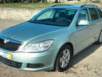 Usado Skoda Octavia GreenLine 105 HP (77 kW) 2010 Cinzento Carrinha