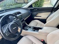 usado Jaguar XE AWD (4X4)