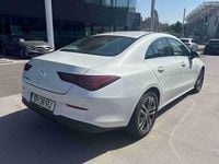 Usado Mercedes CLA180 116 HP (85 kW) 2024 Branco Sedan