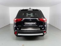 Usado Mitsubishi Outlander Intense 203 HP (149 kW) 2016 Preto SUV