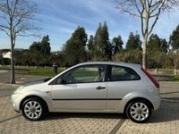 usado Ford Fiesta 1.25 - Ghia ( APENAS 90 mil kilometros )