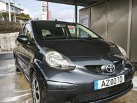 Usado Toyota Aygo 68 HP (50 kW) 2007 Citadino