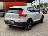 Usado Volvo XC40 Momentum 262 HP (192 kW) 2020 Branco SUV