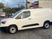 Usado Opel Combo 102 HP (75 kW) 2021 Branco Sedan