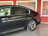 Usado BMW 730 265 HP (194 kW) 2017 Azul Sedan