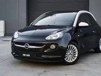 Usado Opel Adam Glam 70 HP (51 kW) 2016 Preto Citadino