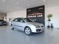 Usado Ford Focus Trend 109 HP (80 kW) 2006 Cinza