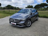 Usado Mercedes B180 Style 116 HP (85 kW) 2019 Cinza Monovolume