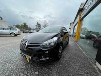 Usado Renault Clio IV Zen 90 HP (66 kW) 2019 Preto Sedan