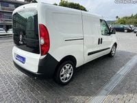 Usado Fiat Doblò 120 HP (88 kW) 2020 Branco Monovolume