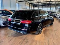 Usado Mercedes E300 AMG line 306 HP (225 kW) 2021 Preto Carrinha