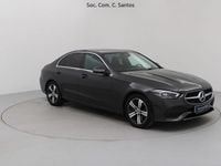 Usado Mercedes C220 Avantgarde 200 HP (147 kW) 2025 Cinza Sedan