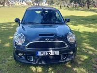 Usado Mini Cooper S Cabriolet 184 HP (135 kW) 2012 Castanho Cabrios