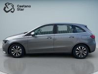 Usado Mercedes B180 116 HP (85 kW) 2024 Cinza Monovolume