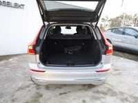 Usado Volvo XC60 Plus 235 HP (172 kW) 2023 Cinza SUV