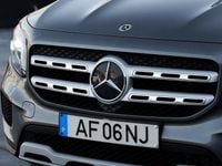 Usado Mercedes GLB200 Progressive 150 HP (110 kW) 2021 Cinza SUV