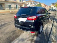 Usado Ford Grand C-Max 125 HP (91 kW) 2016 Monovolume