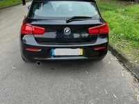 Usado BMW 116 116 HP (85 kW) 2015 Preto Citadino