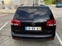 Usado Opel Vectra 150 HP (110 kW) 2004 Preto Sedan