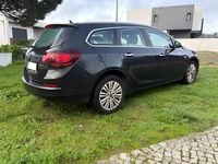 Usado Opel Astra Cosmo 165 HP (121 kW) 2013 Preto Carrinha