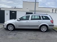 Usado Opel Astra 90 HP (66 kW) 2005 Sedan